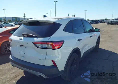 2020 Ford Escape S из США, поврежденный, VIN 1FMCU0F61LUA35572